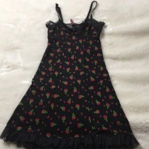 💥SALE! Victoria’s Secret Rosebud Nightgown S